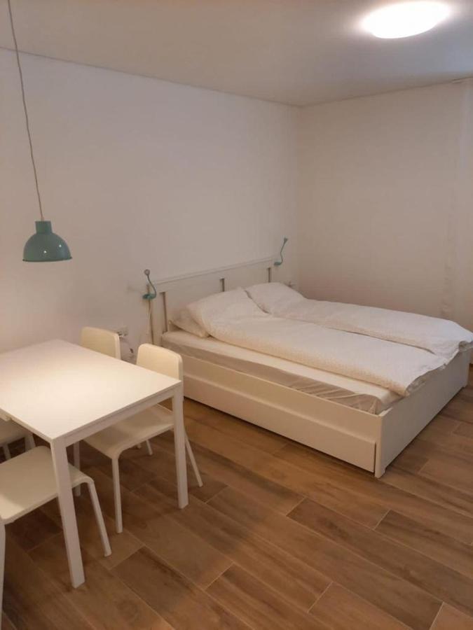 Studio Apartment Zara Экстерьер фото