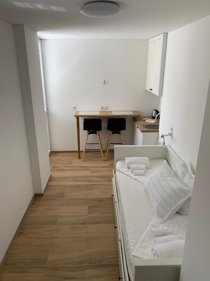 Studio Apartment Zara Экстерьер фото
