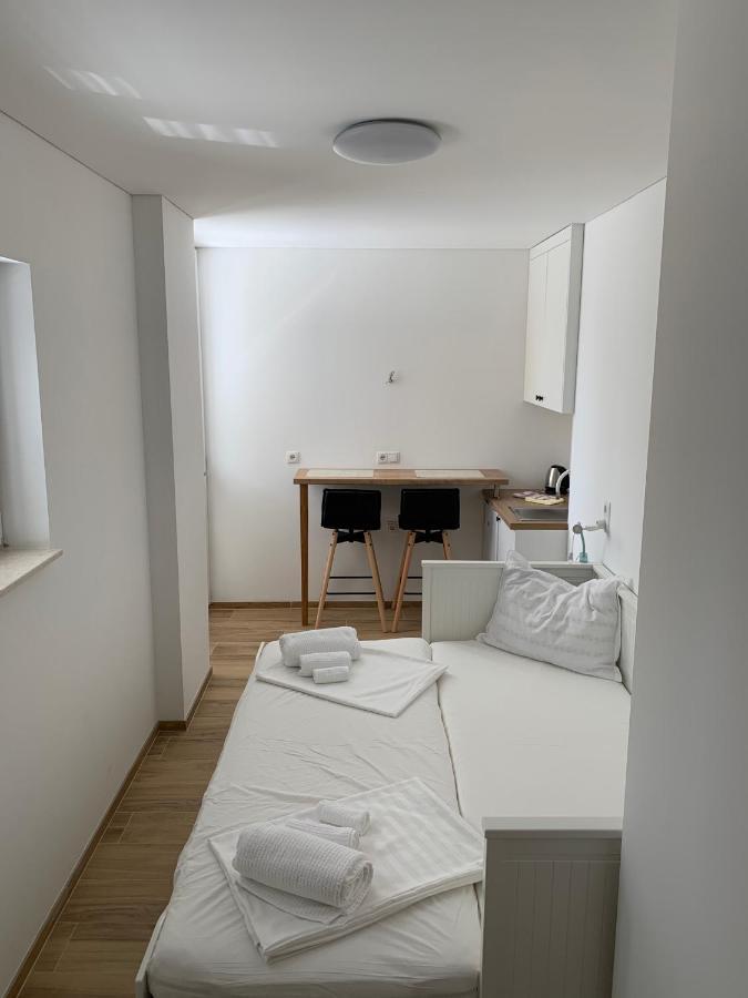 Studio Apartment Zara Экстерьер фото
