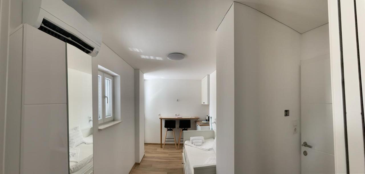 Studio Apartment Zara Экстерьер фото