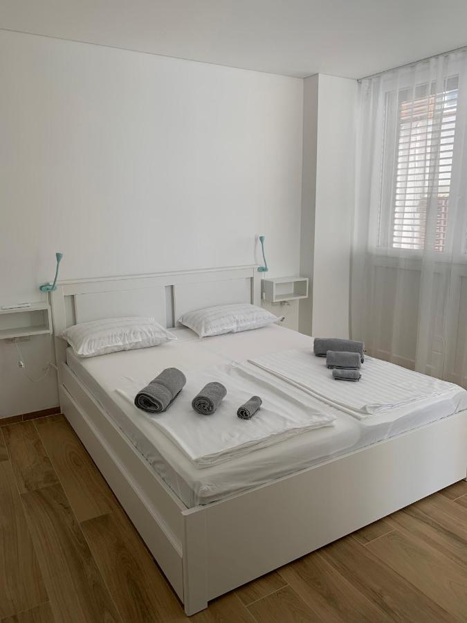 Studio Apartment Zara Экстерьер фото